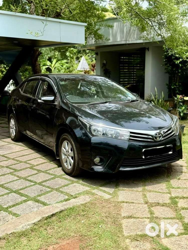 Toyota Corolla Altis 2014 Diesel Well Maintained