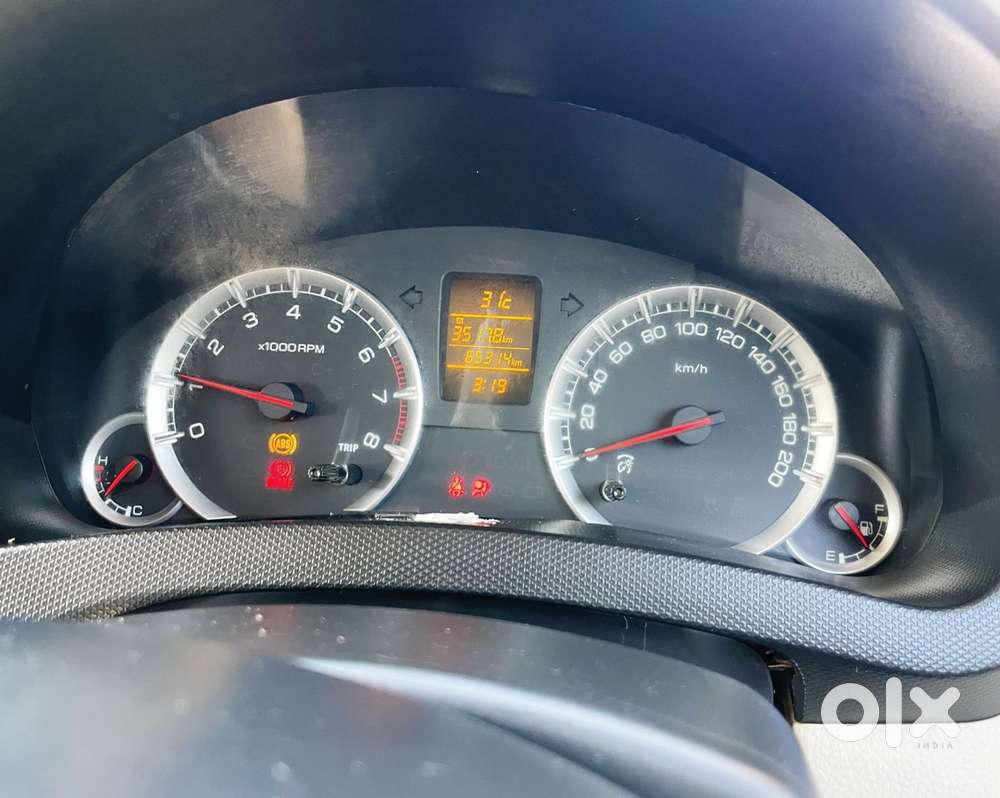 Maruti Suzuki Dzire 1.2 Zxi, 2015, Petrol