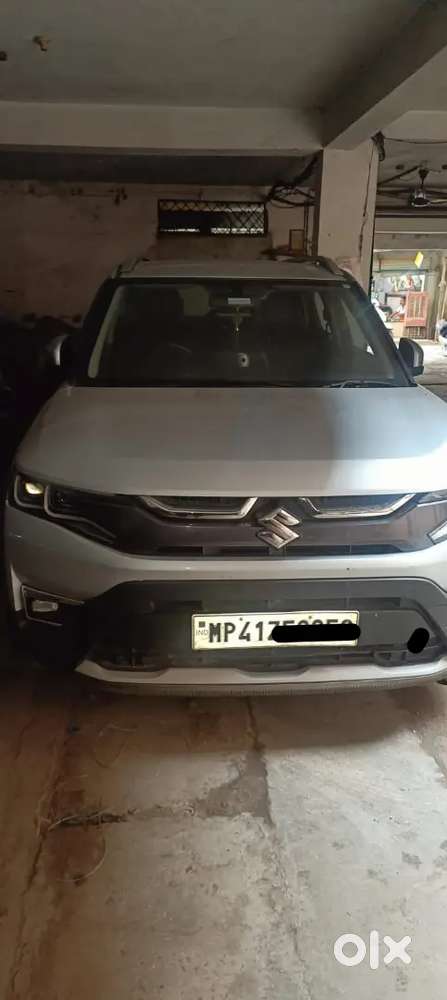 Top Model Full Good Condition With Sunroof.