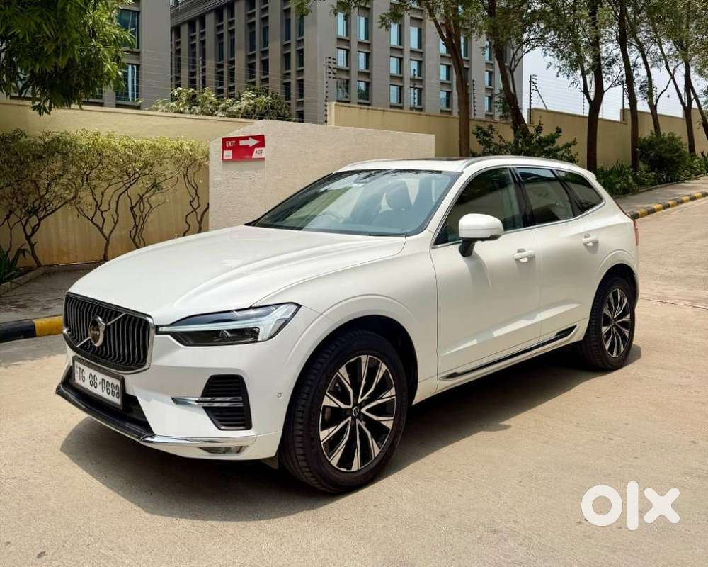 Volvo Xc60 Inscription D5, 2024, Petrol