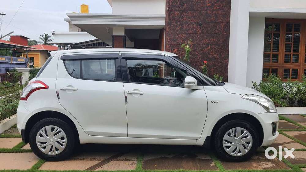 Maruti Suzuki Swift Vxi, 2015, Petrol