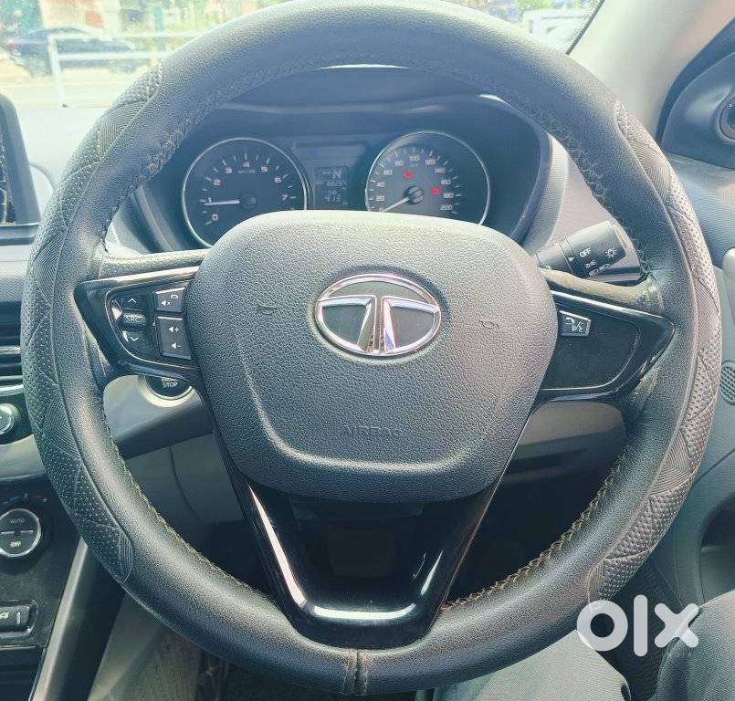 Tata Nexon Amt Xza Plus, 2019, Petrol