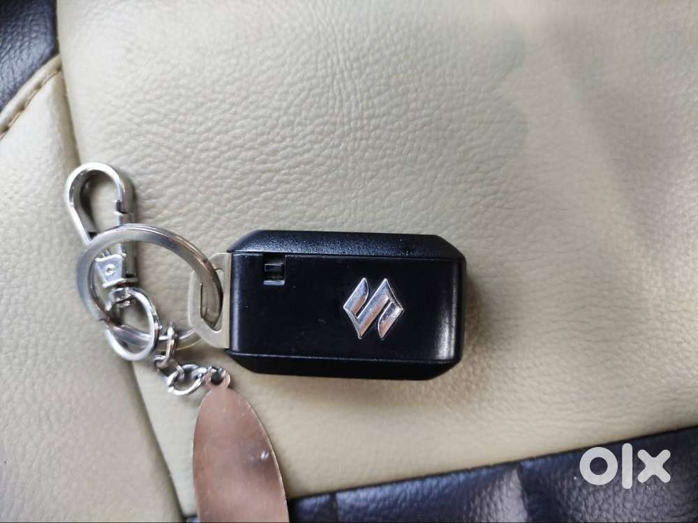Dzire Zxi With Star Stop Button And Alloy Wheels And Keyless Entry