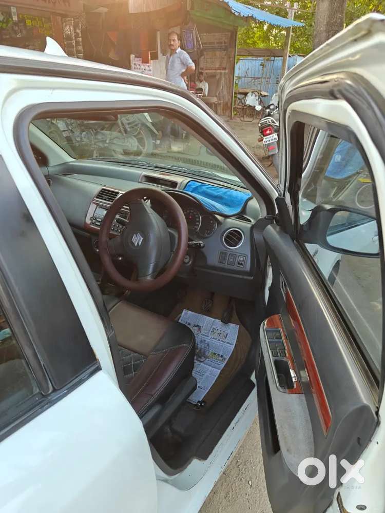 Maruti Suzuki Dzire 1.2 Vxi 2009