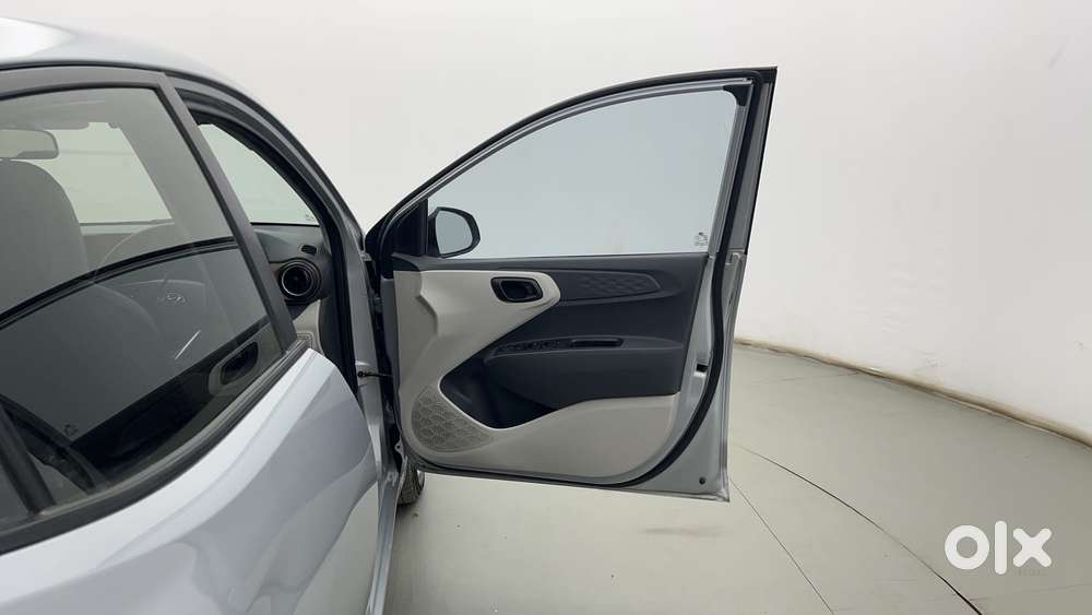 Hyundai Aura 1.2 S Petrol Amt, 2021, Petrol