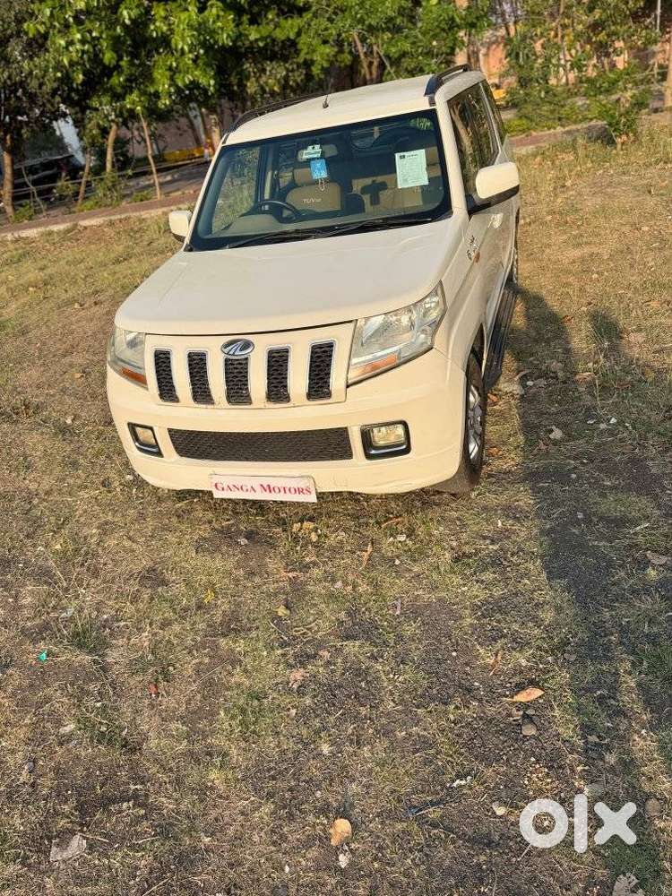 Mahindra Tuv 300 T8, 2015, Diesel