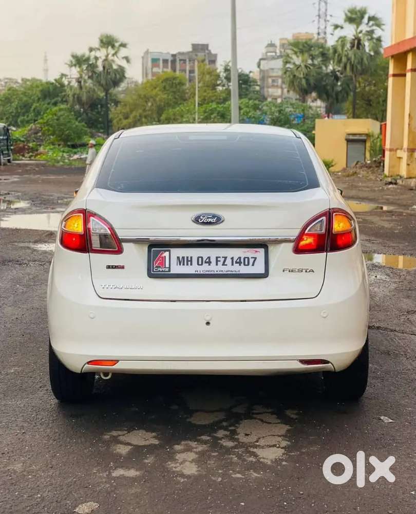 Ford Fiesta Titanium 2013