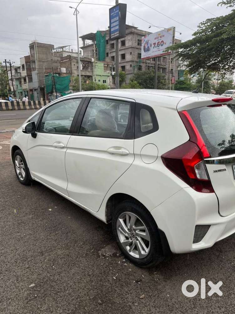 Honda Jazz V Automatic, 2016, Petrol