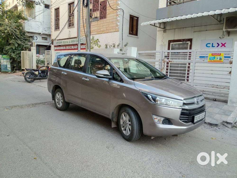 Toyota Innova Crysta