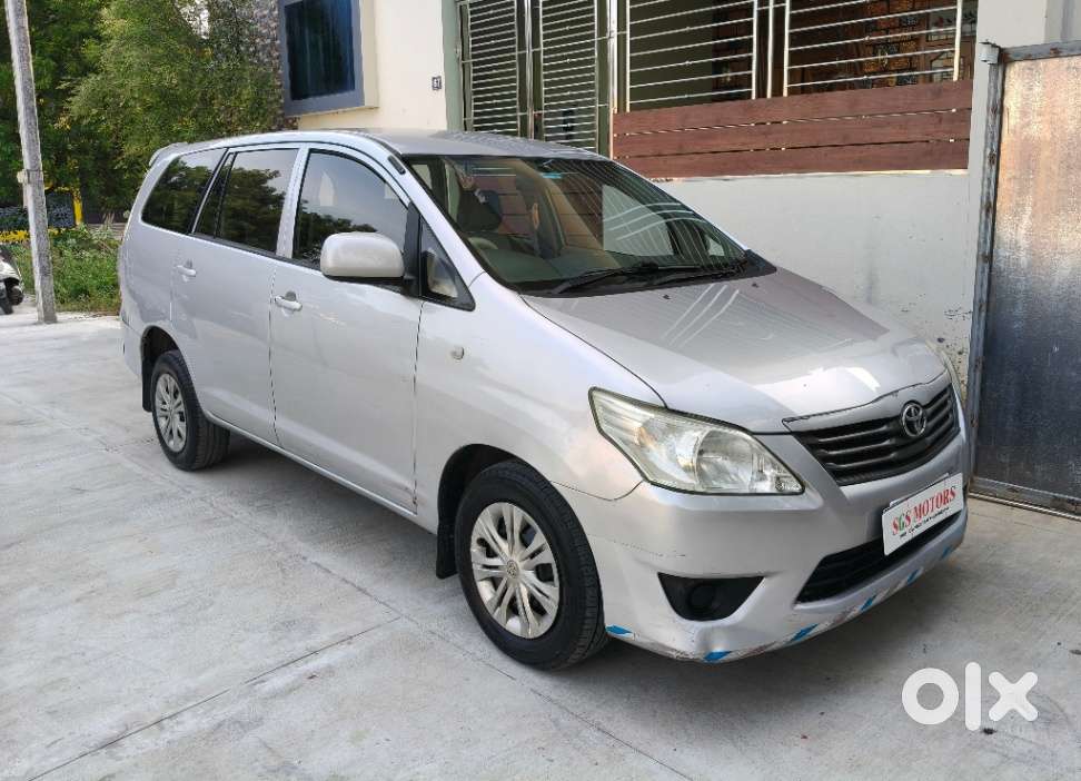 Toyota Innova 2.5 Gx 8 Str Bs-iii, 2014, Diesel