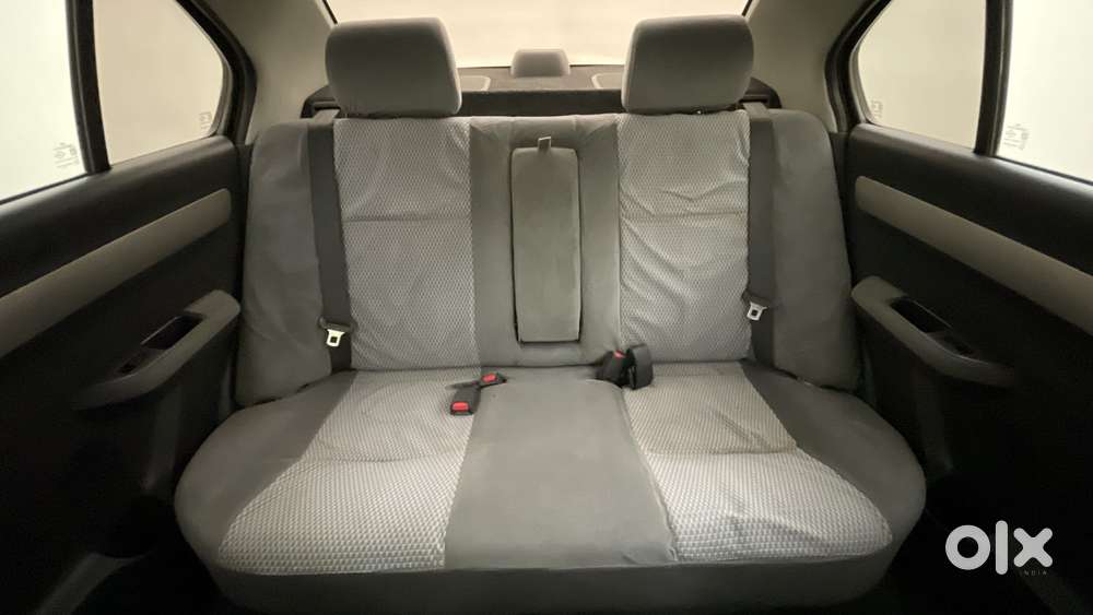 Maruti Suzuki Swift Dzire 1.2 Vxi Bsiv, 2011, Petrol