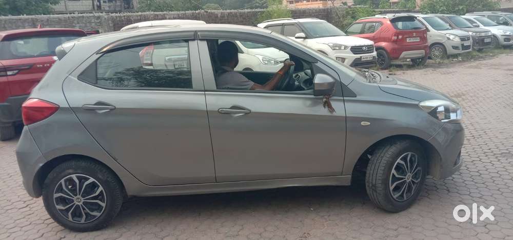 Tata Tiago Xz, 2019, Petrol