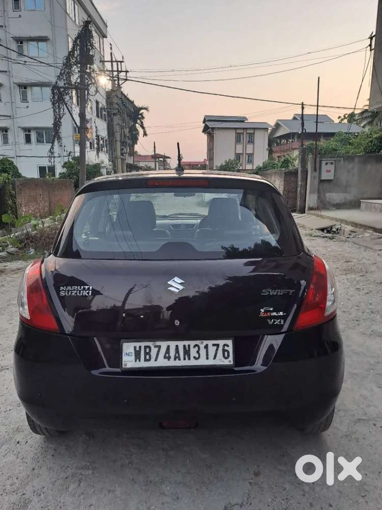 Maruti Suzuki Swift Vxi, 2016, Petrol