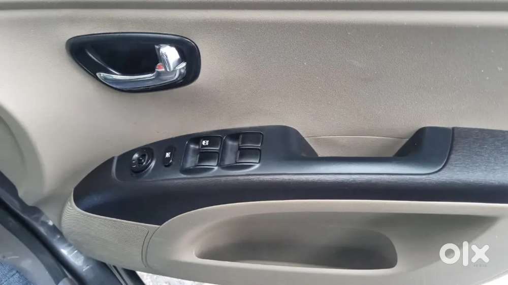 Hyundai I10 Sportz Petrol Manual 2011