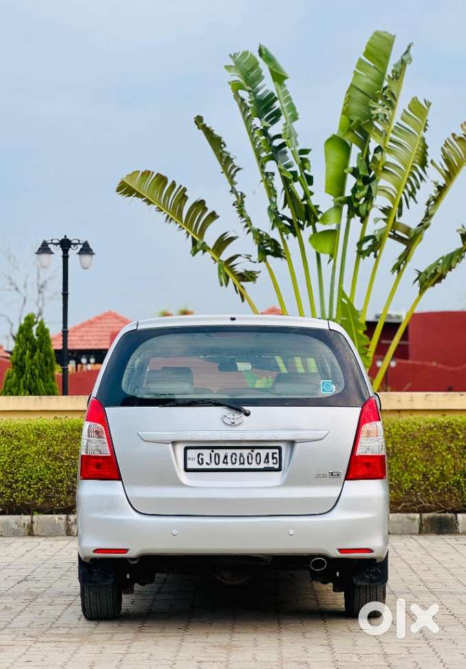 Toyota Innova 2.5 G (diesel) 8 Seater, 2013