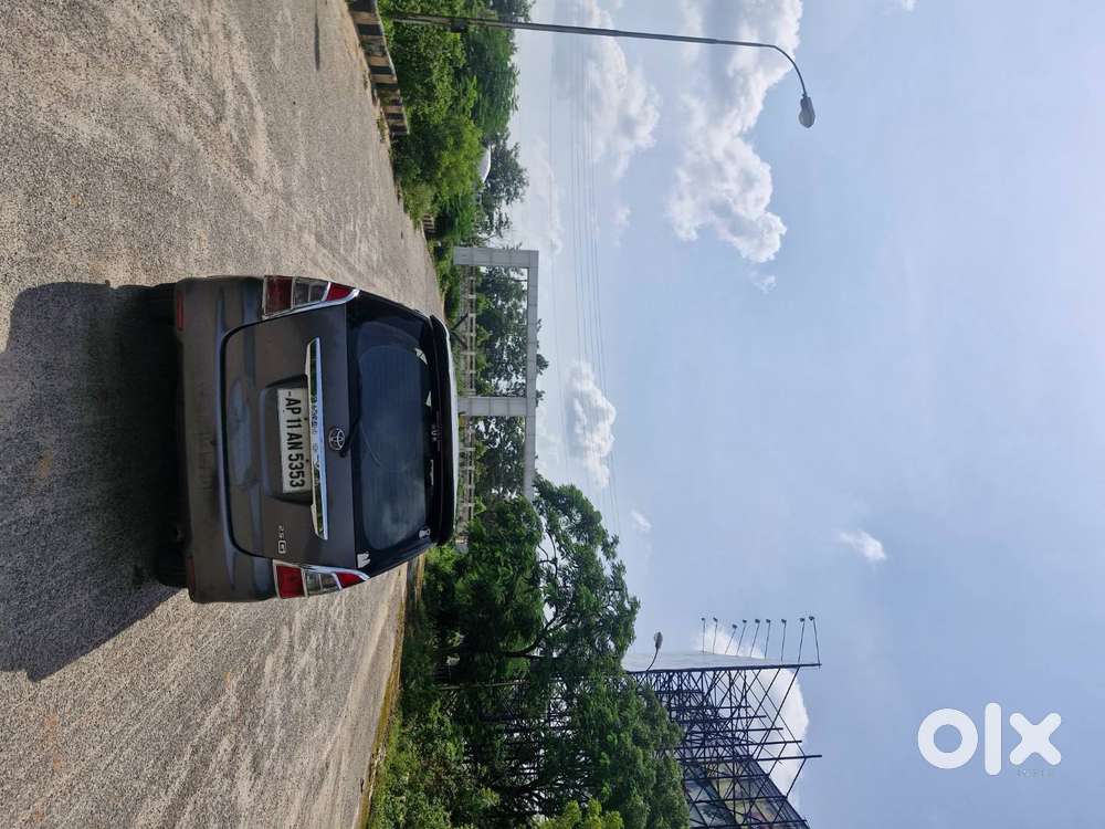 Toyota Innova 2012 2.5g 7 Seats, Bs3