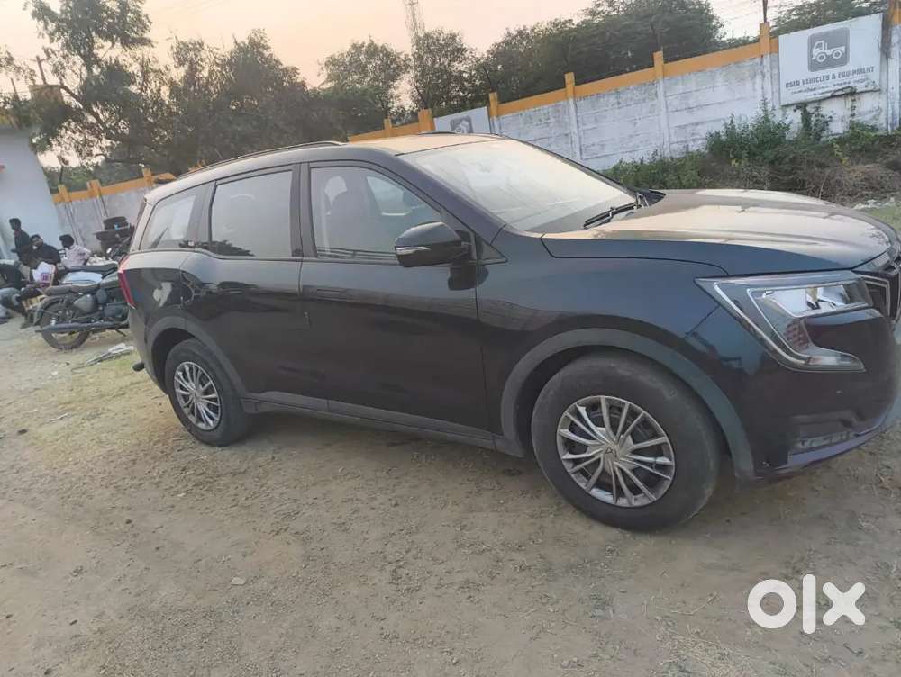 Mahindra Xuv700 2024 Petrol 63000 Km Driven