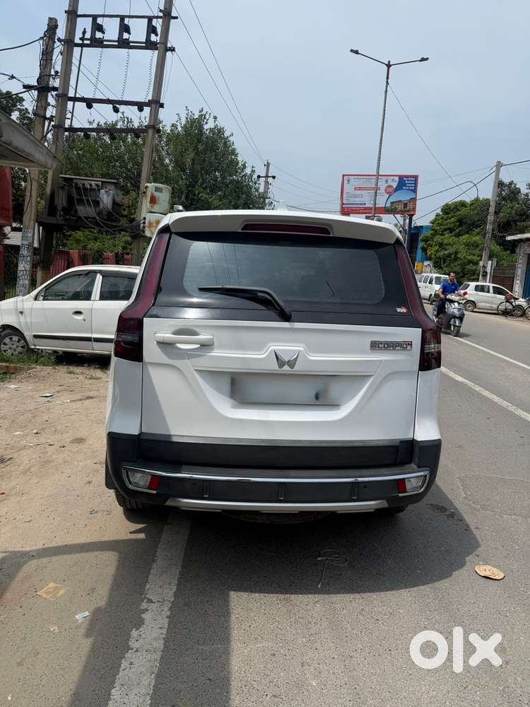 Mahindra Scorpio-n 2024 Petrol 13021 Km Driven