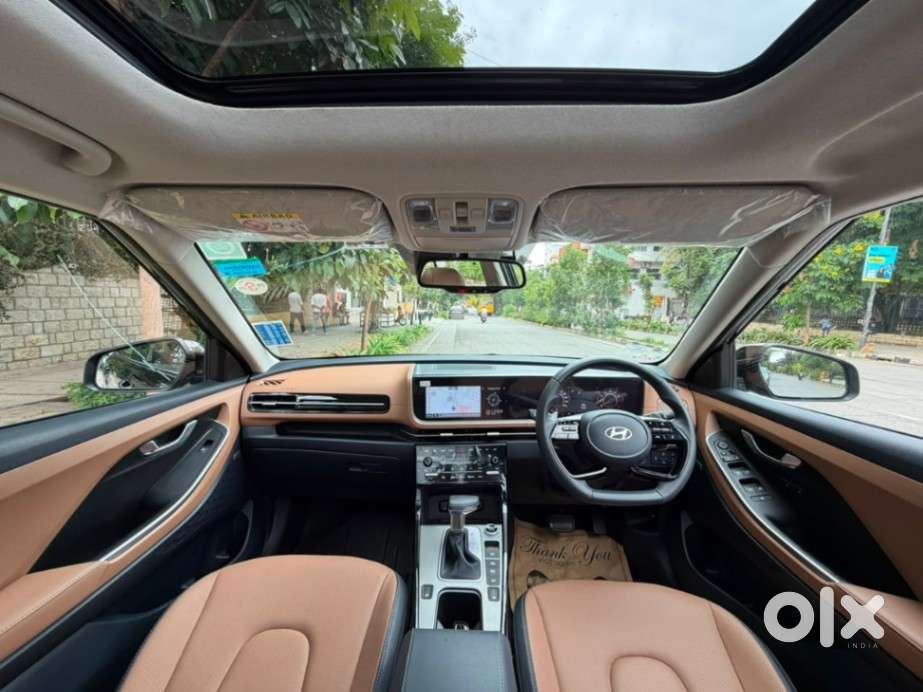 Hyundai Alcazar Signature 1.5 Petrol Dct 6str, 2025, Petrol