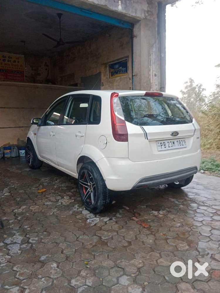 Ford Diesel 2012 Car