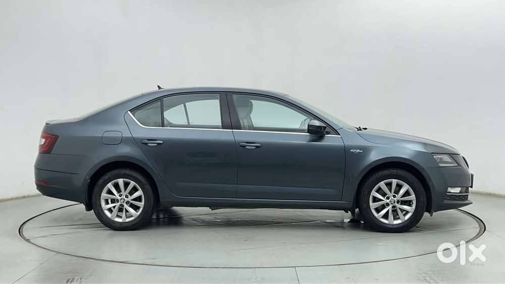 Skoda Octavia 2.0 L K Tsi At, 2018, Petrol