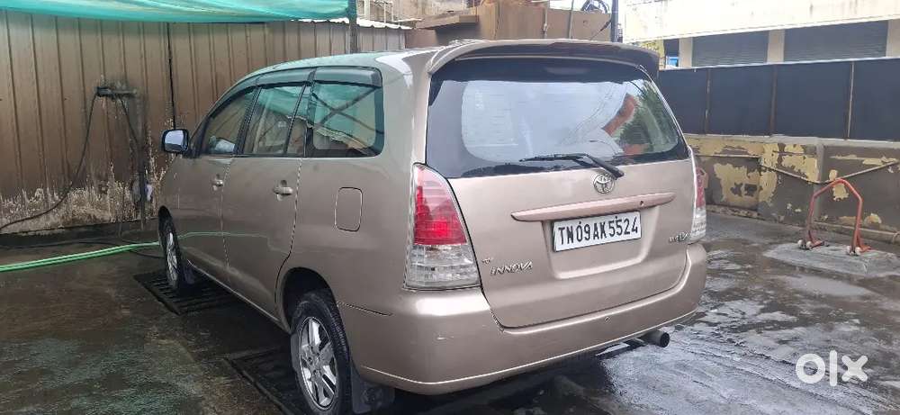 Toyota Innova 2.5 Gx 2005