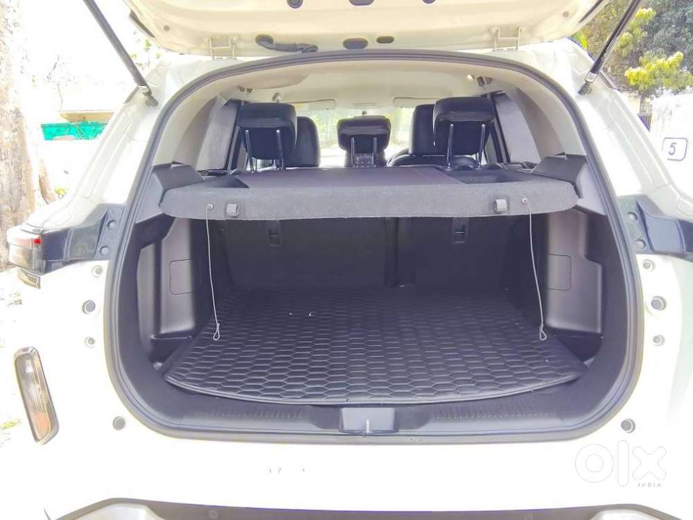 Maruti Suzuki Grand Vitara 1.5 Sigma Smart Hybrid, 2025, Petrol