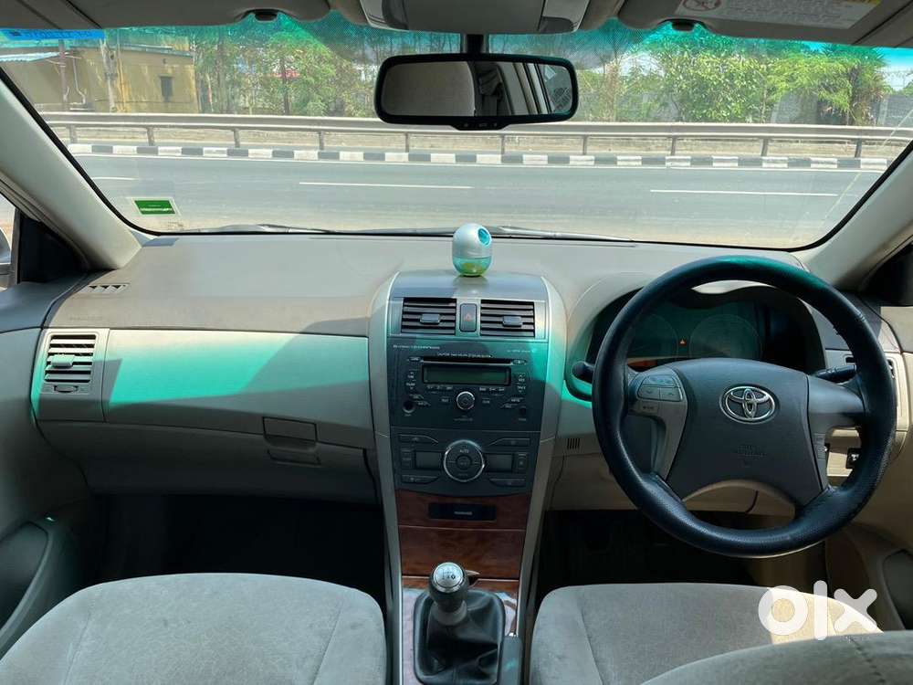 Toyota Corolla Altis  2030