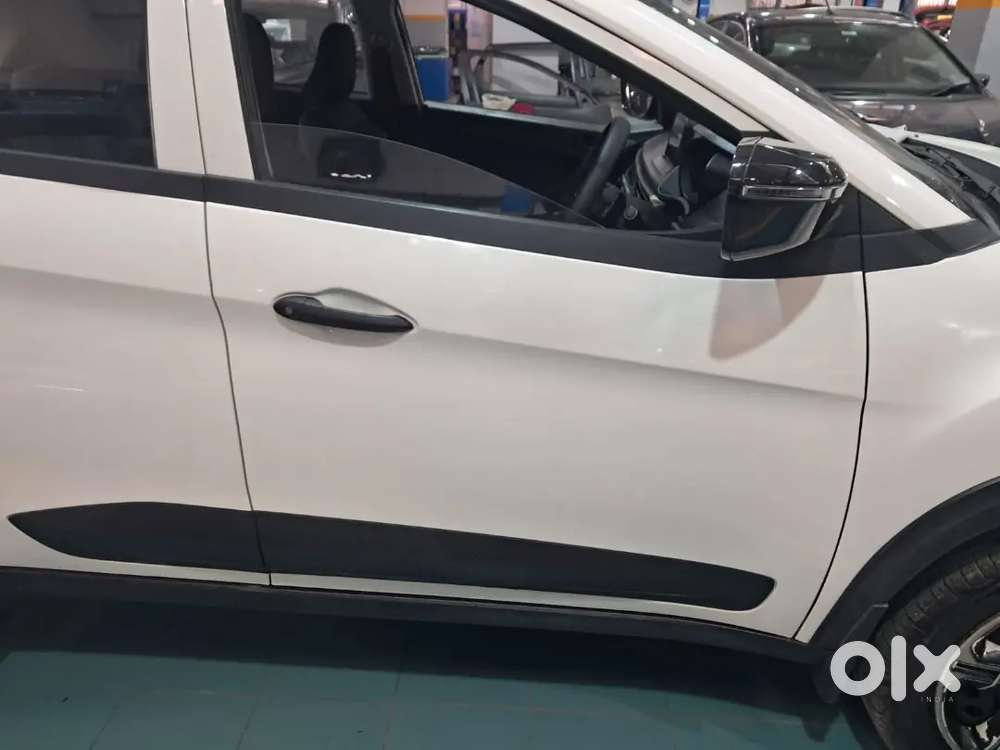 Tata Nexon 1.2 Revotron 2024