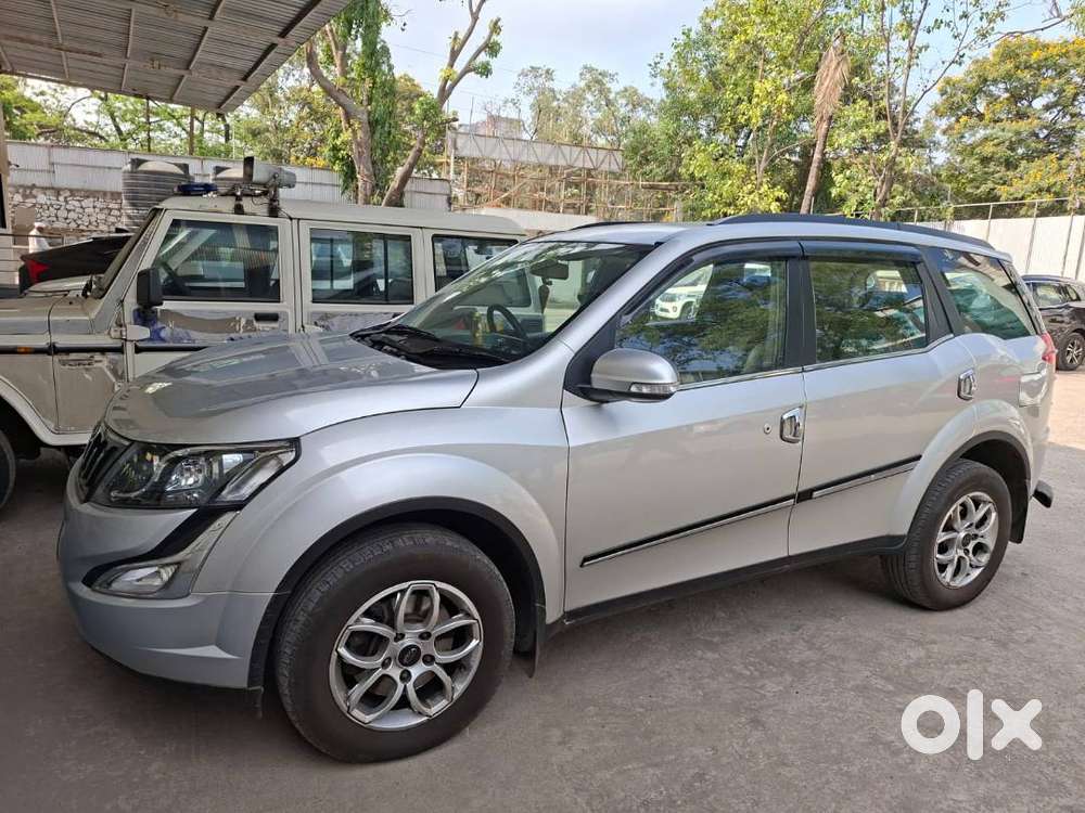 Mahindra Xuv500 2017 Diesel 27500 Km Driven