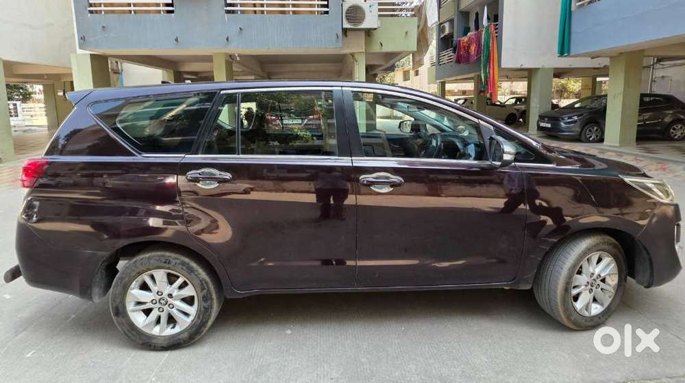 Toyota Innova Crysta 2.4 G Mt, 2017, Diesel