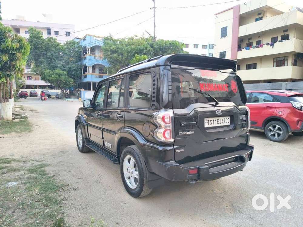 Mahindra Scorpio S10 7 Seater, 2016, Diesel