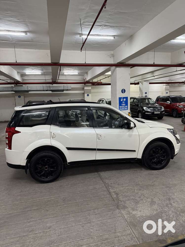 Mahindra Xuv500 2.2 W10 Sportz Edition Mt, 2017, Diesel
