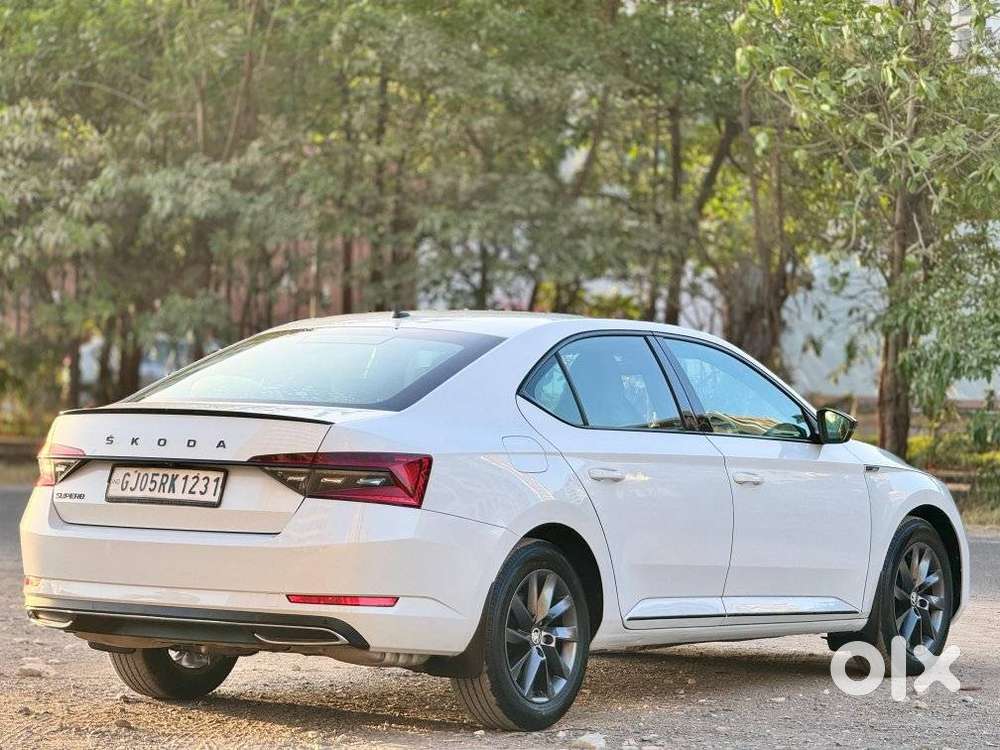 Skoda Superb Sportline 1.8 Tsi At, 2020, Petrol