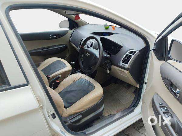 Hyundai I20 Asta 1.2 Petrol (2008–2012) – Well Maintained