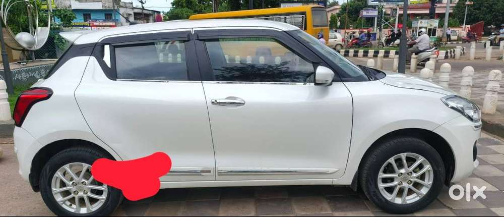 Peral White Automatic Swift