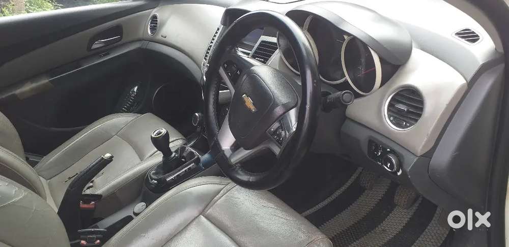 Chevrolet Cruze 2011 Diesel 70000 Km Driven