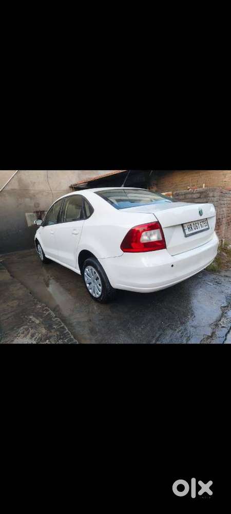 Skoda Rapid Onyx 1.5 Tdi Mt, 2012, Diesel