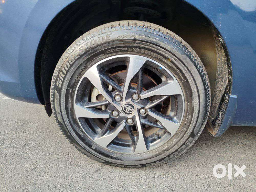 Toyota Rumion V Mt, 2023, Petrol