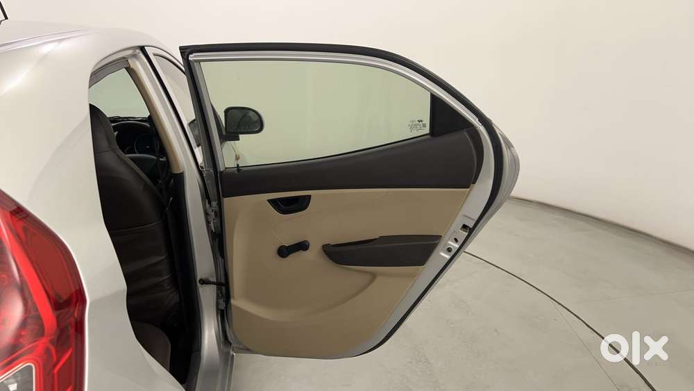 Hyundai Eon Magna +, 2017, Petrol