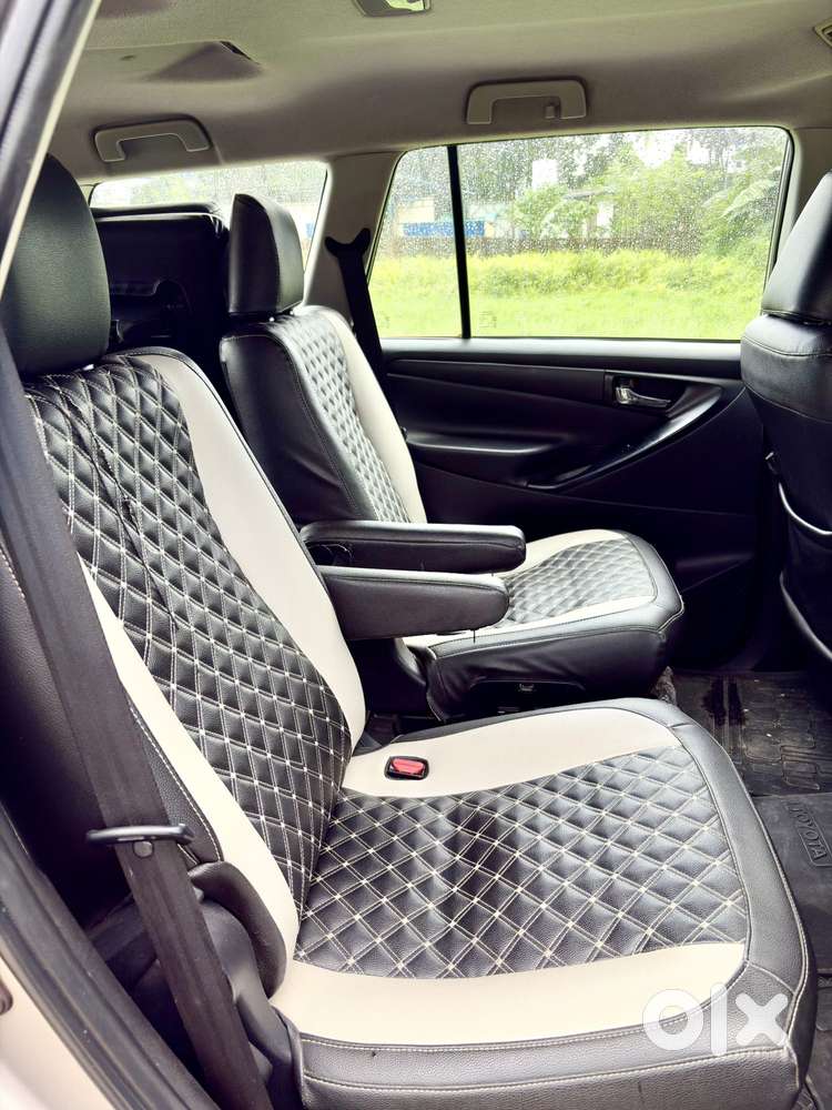 Toyota Innova Crysta 2.4 G Mt, 2017, Diesel