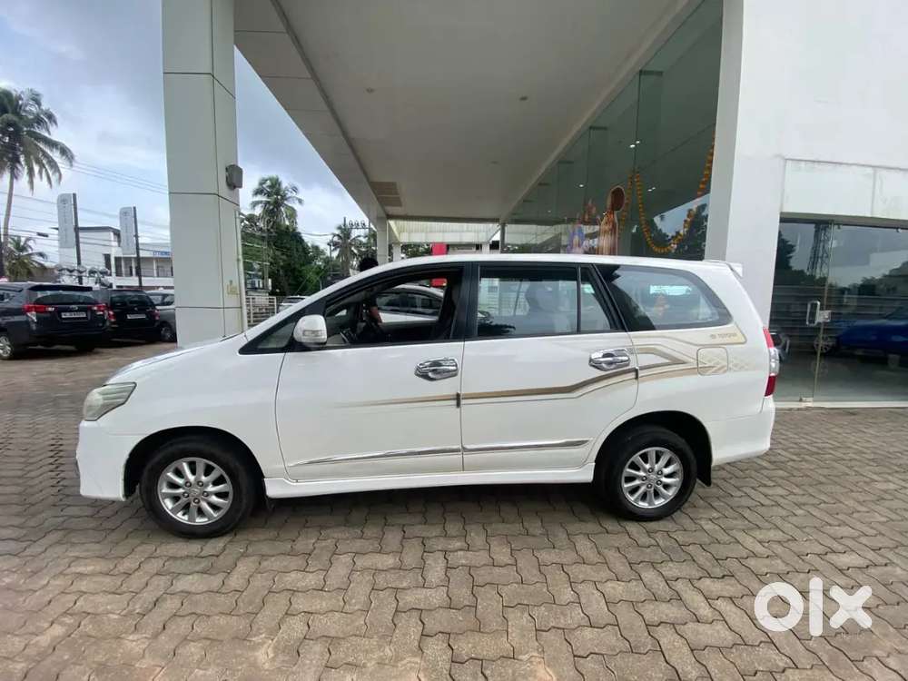 Toyota Innova Diesel 2.5 Z 2015