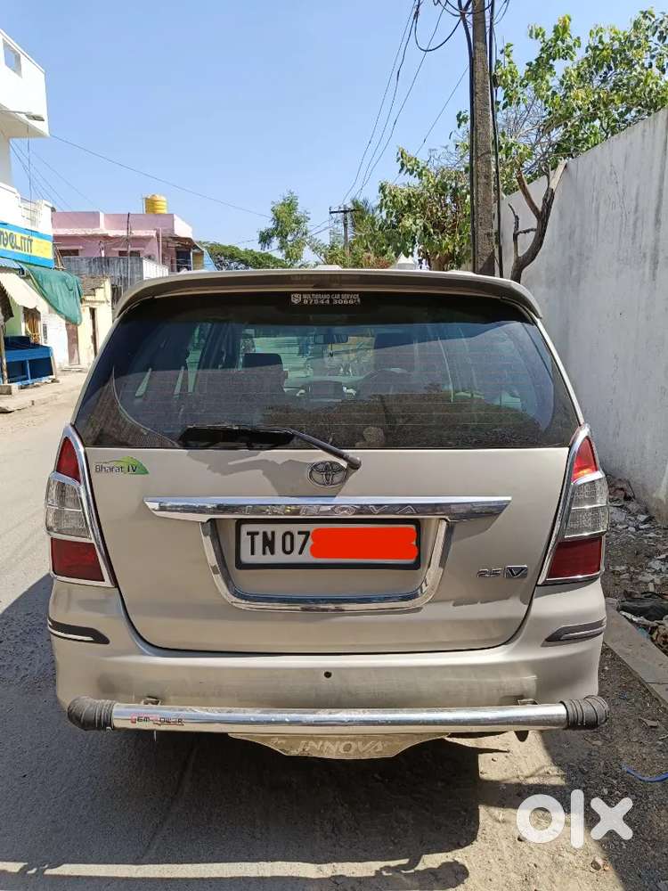 Toyota Innova 2013 Diesel Well Maintained