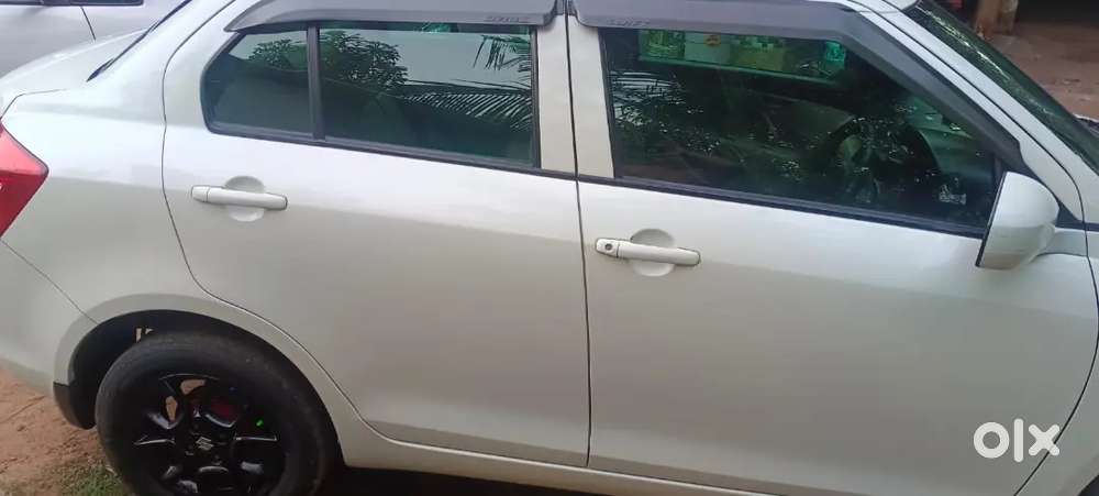 Maruti Suzuki Swift Dzire 2016 Petrol Well Maintained