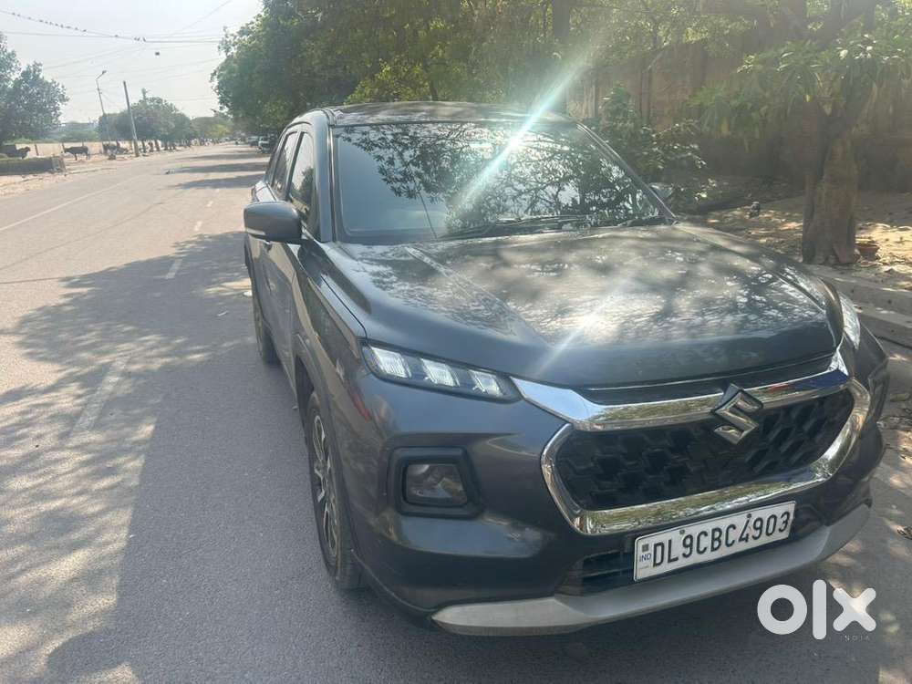 Maruti Suzuki Grand Vitara 2023 Petrol Well Maintained