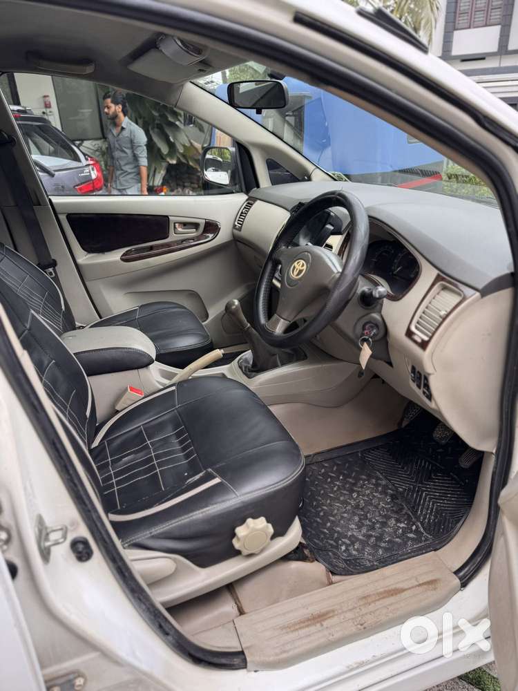 Toyota Innova, 2010, Diesel