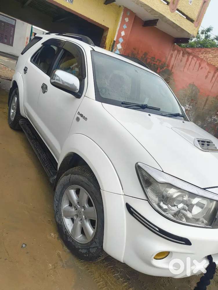 Toyota Fortuner 4x4 Edition 2011