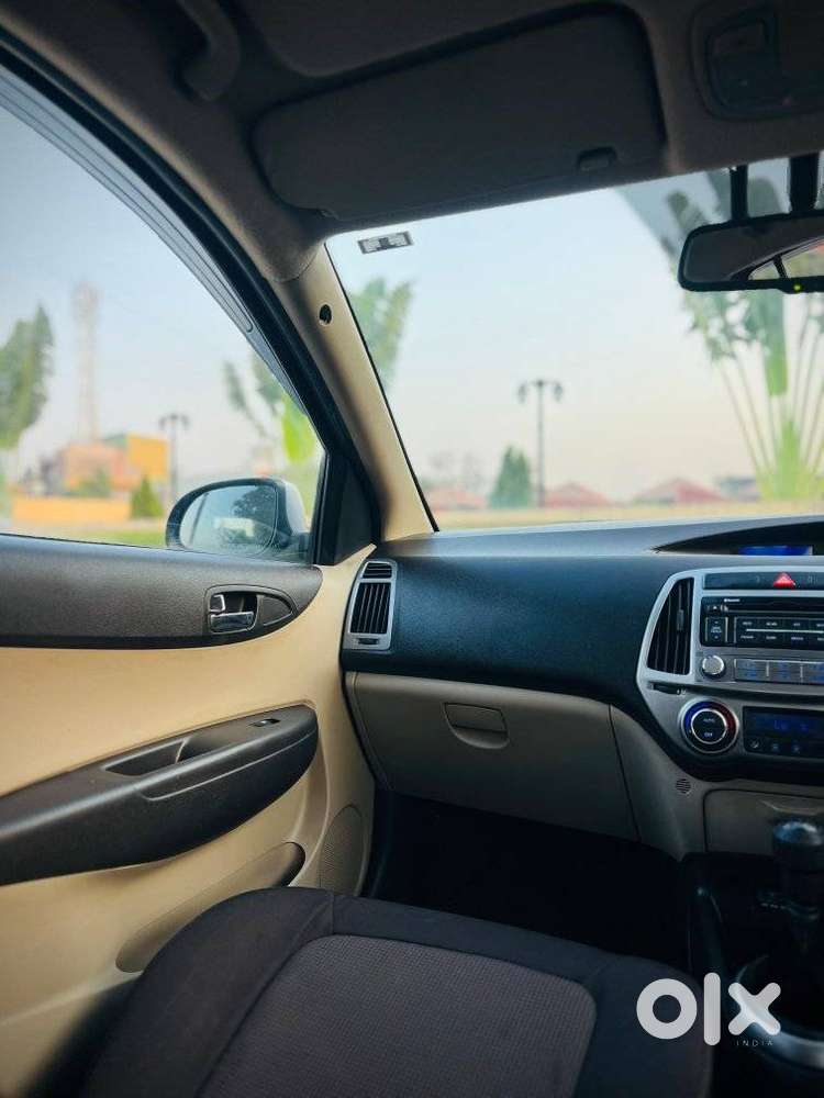 Hyundai I20 Sportz 1.2 Bs-iv, 2014, Petrol
