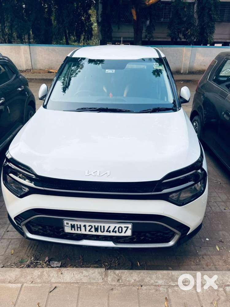 Kia Carens 2024 Diesel 19300 Km Driven