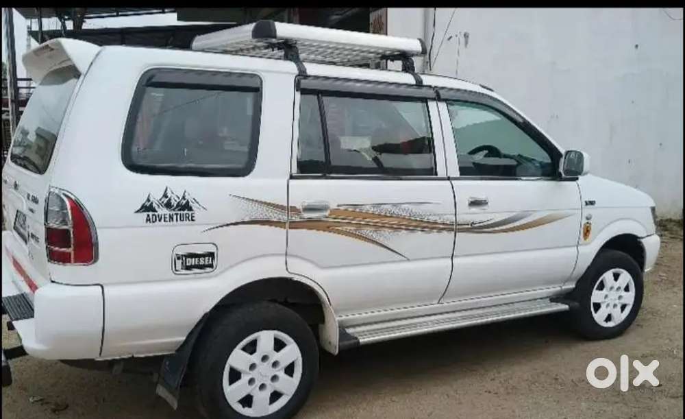 Chevrolet Tavera Neo 2017 Diesel Good Condition